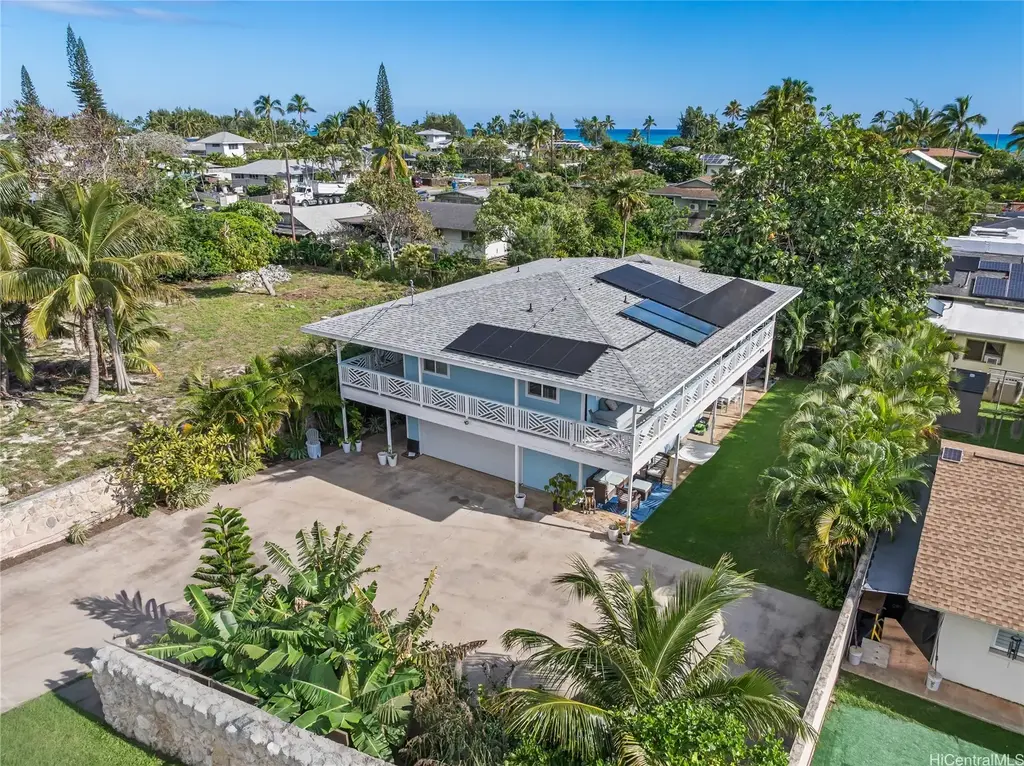 41-875 Kalanianaole Highway # Upper, Waimanalo