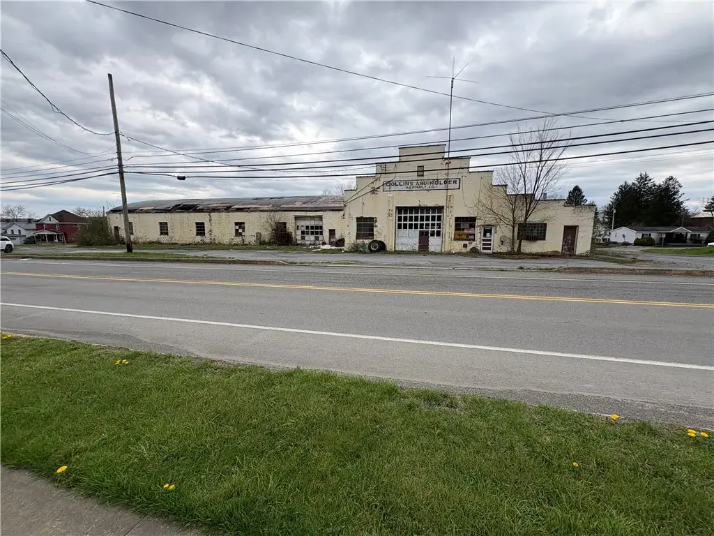 16 Main Street , Dubois Area School District