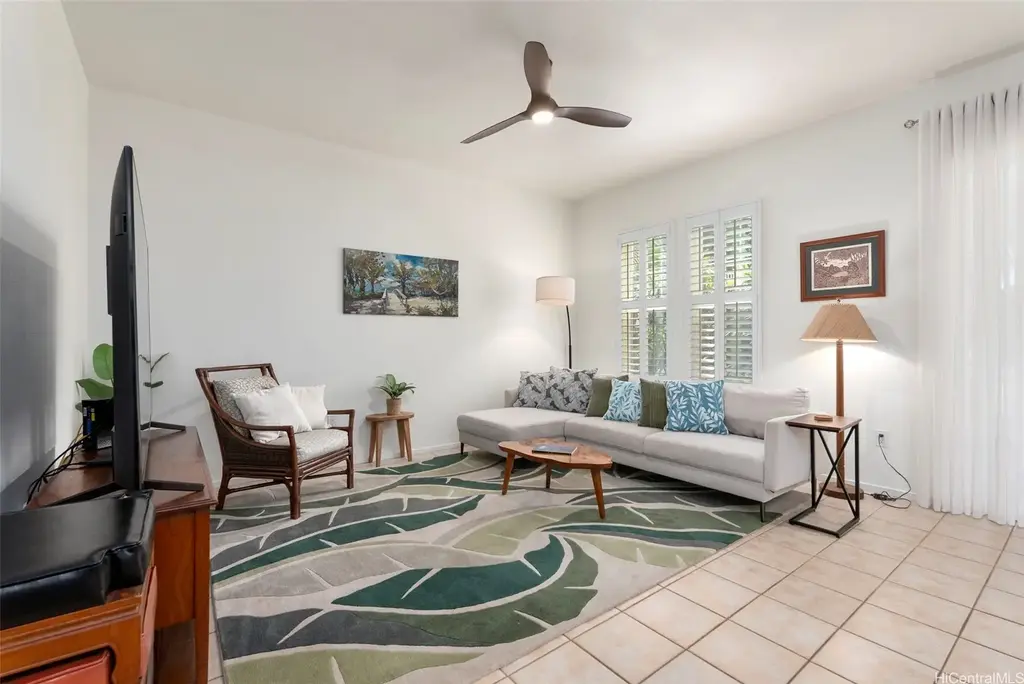 92-1222 Olani Street # 76-2, Kapolei