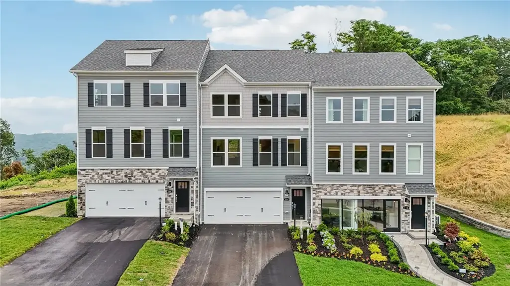 138 River Ridge Drive, Moon/Crescent