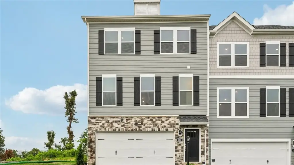 142 River Ridge Drive, Moon/Crescent
