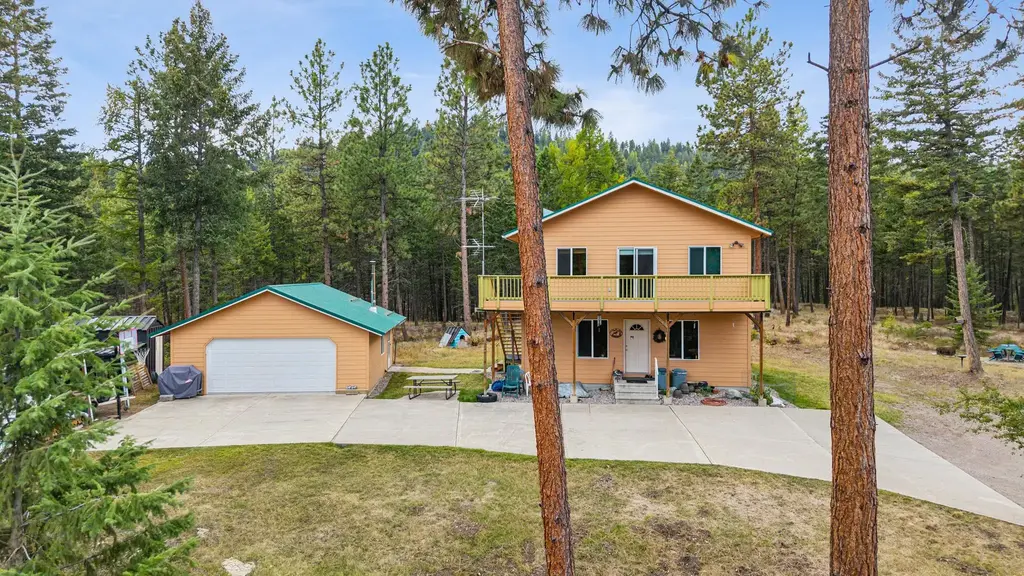 465 Deer Creek Road, Lakeside