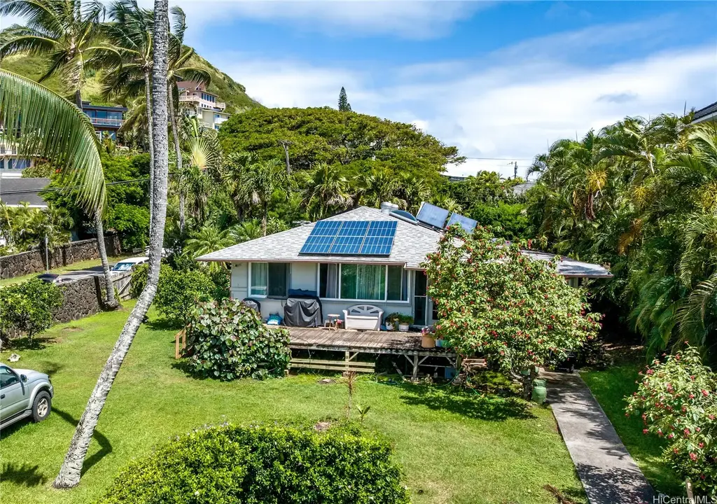 150 Kaelepulu Drive, Kailua