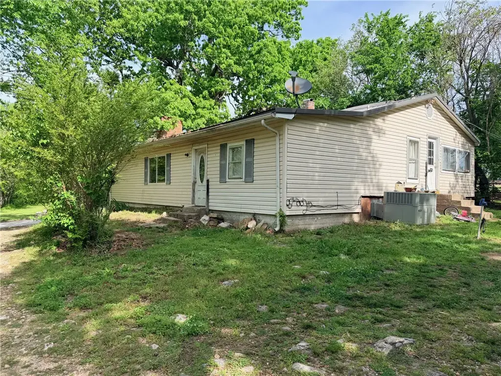 252 Center Avenue, Harrison