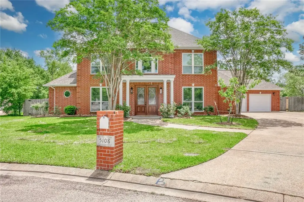 5108 Laurel Valley Court, College Station