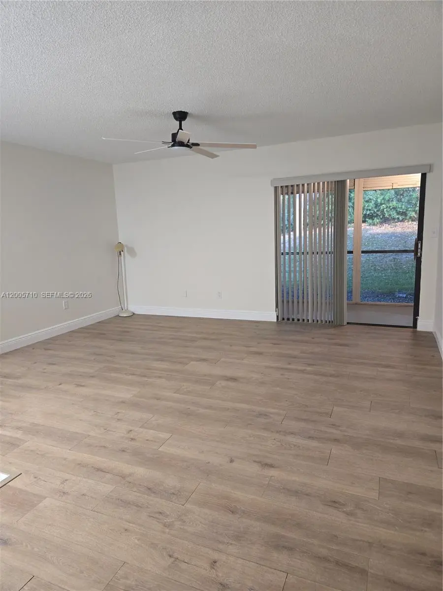 4 of 20 - 9610 S Belfort Circle #107, Tamarac, FL