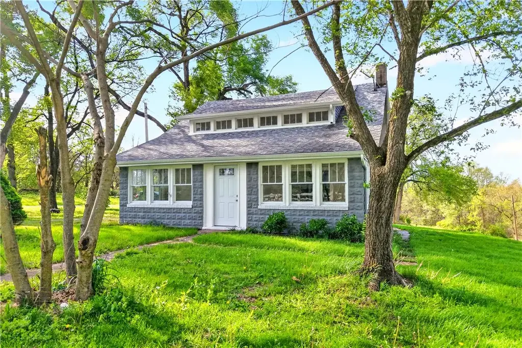 127 Rose Road , Bullskin