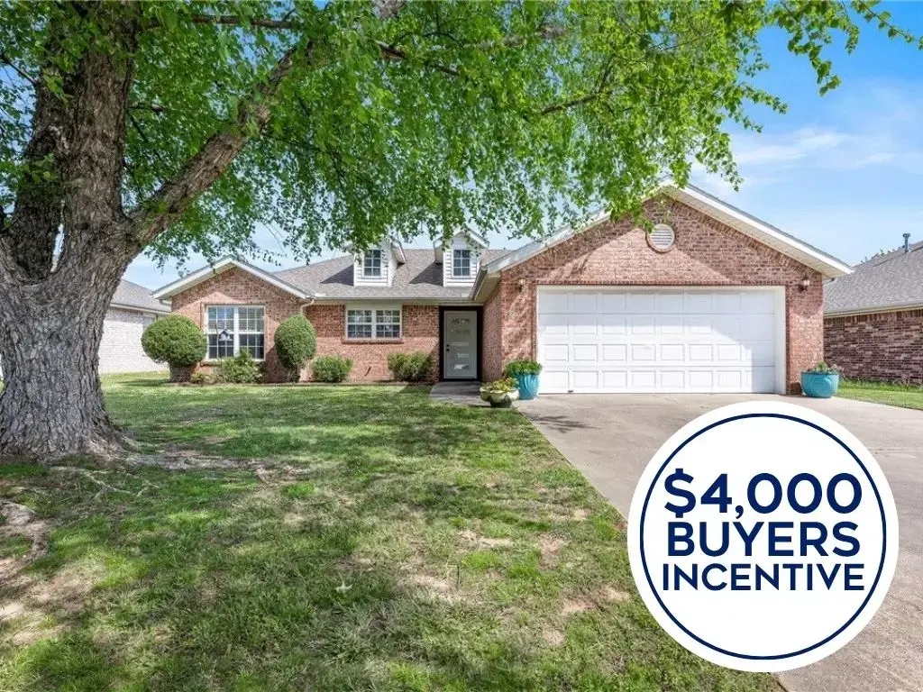 3900 Sw Carriageway Avenue, Bentonville