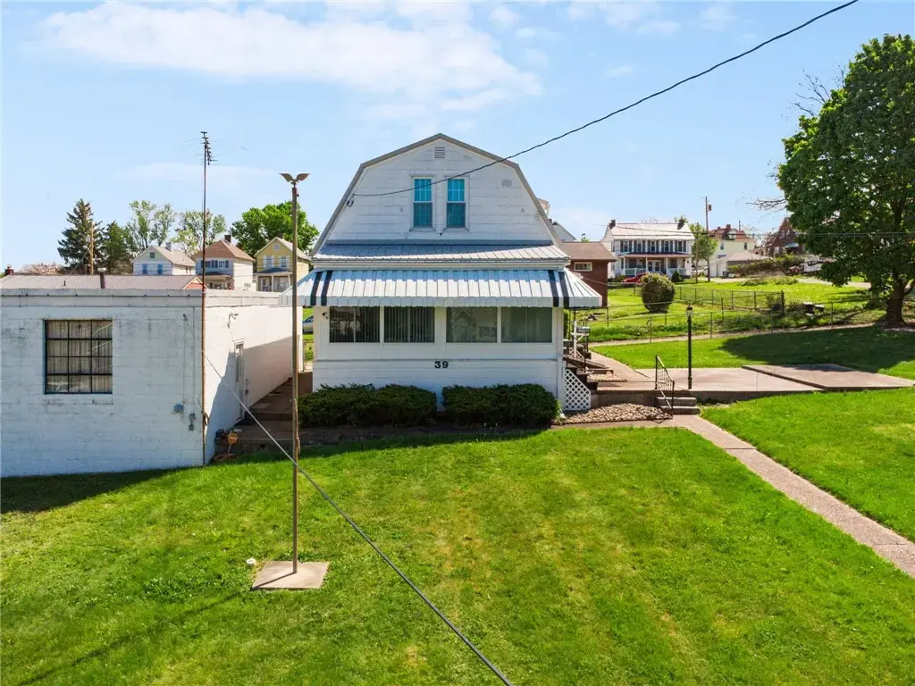 39 John Street, Uniontown