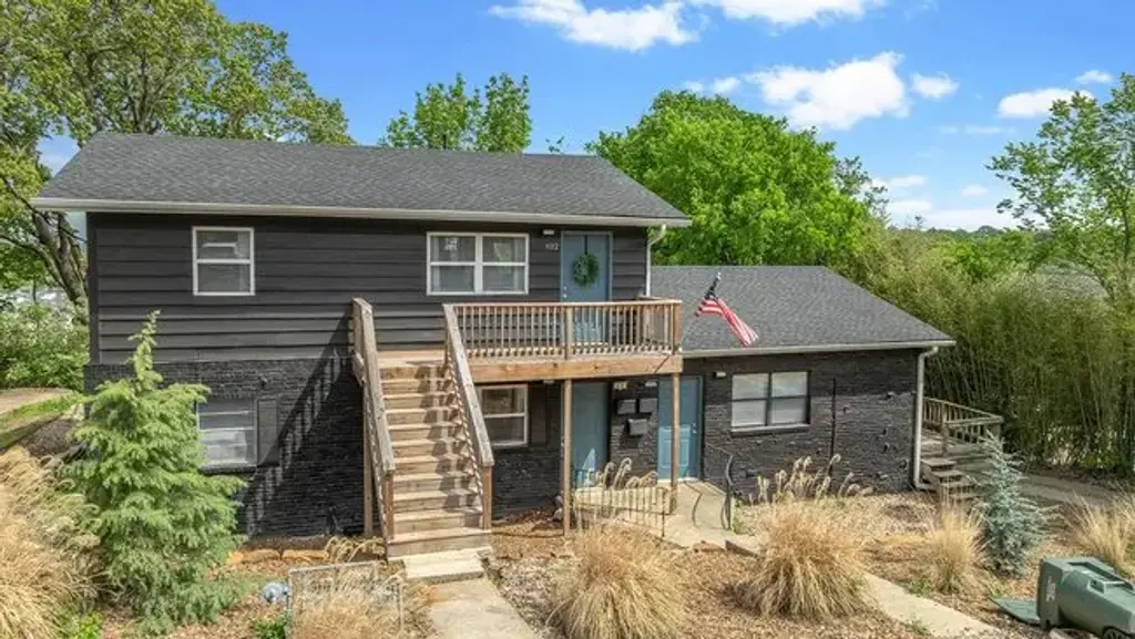 830 W Caraway Street, Fayetteville