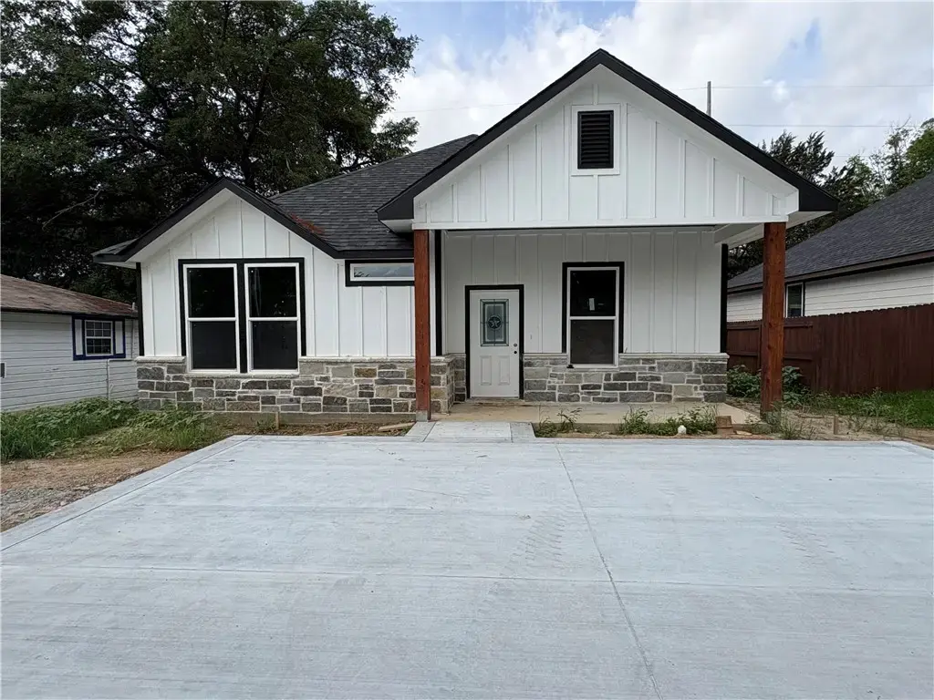 1403 Clark Street, Bryan