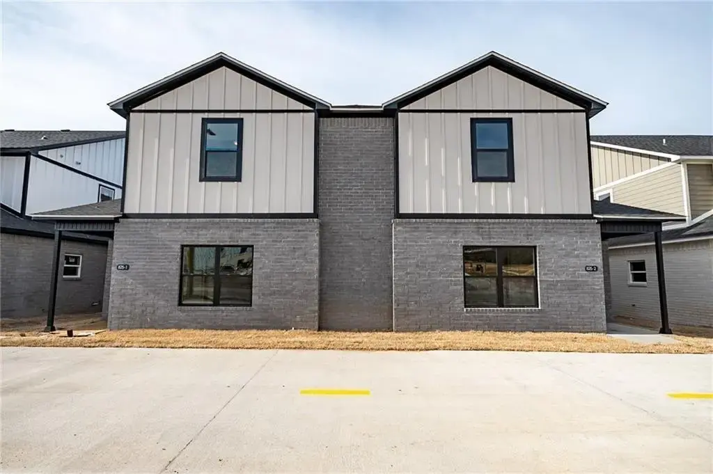 825 S Rupple Road 2, Fayetteville
