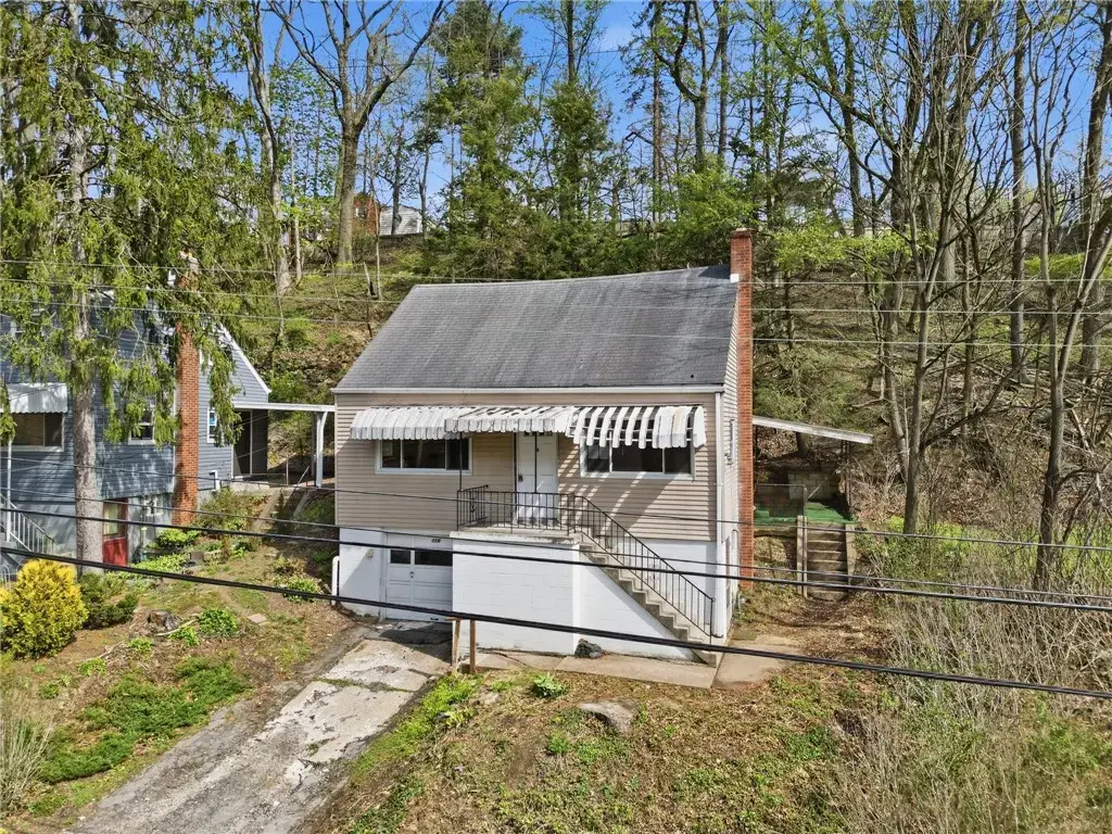 116 6th Avenue , Ross