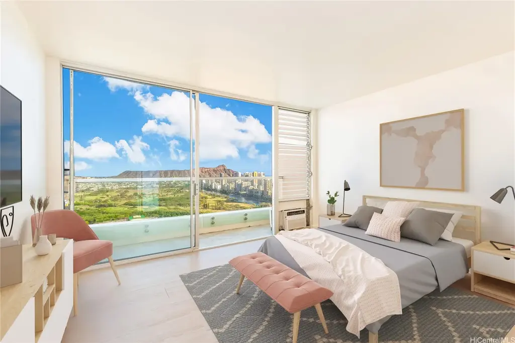 555 University Avenue # 3503, Honolulu