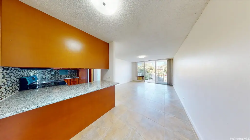 2015 Lime Street # 205, Honolulu