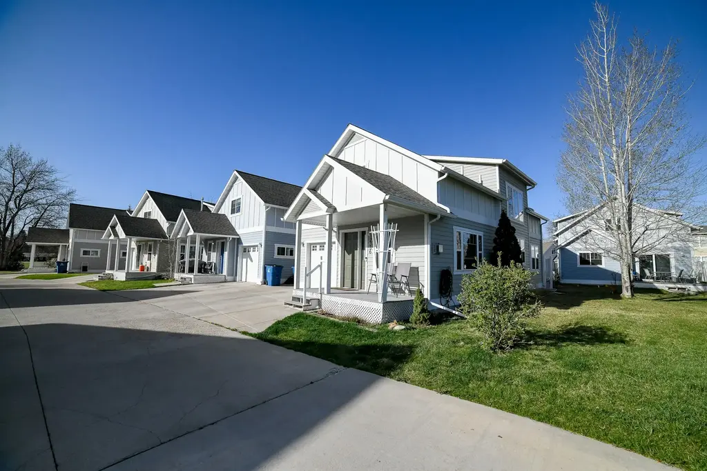 2336 Northern Lights Drive 28, Great Falls