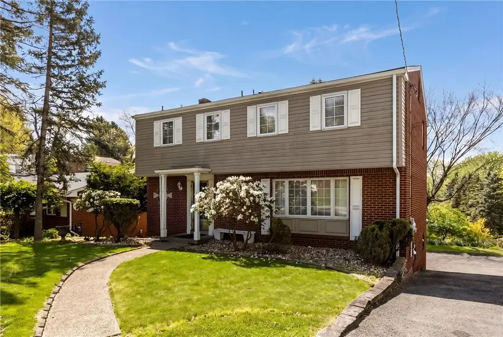 20 Greenwood Road , Forest Hills Boro