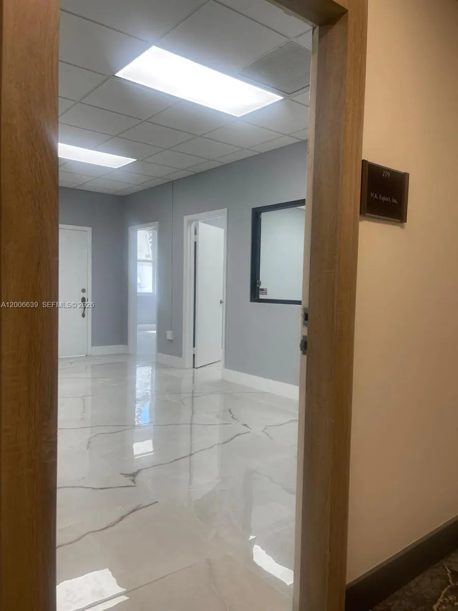 4 of 20 - 3800 S Ocean Drive #219, Hollywood, FL