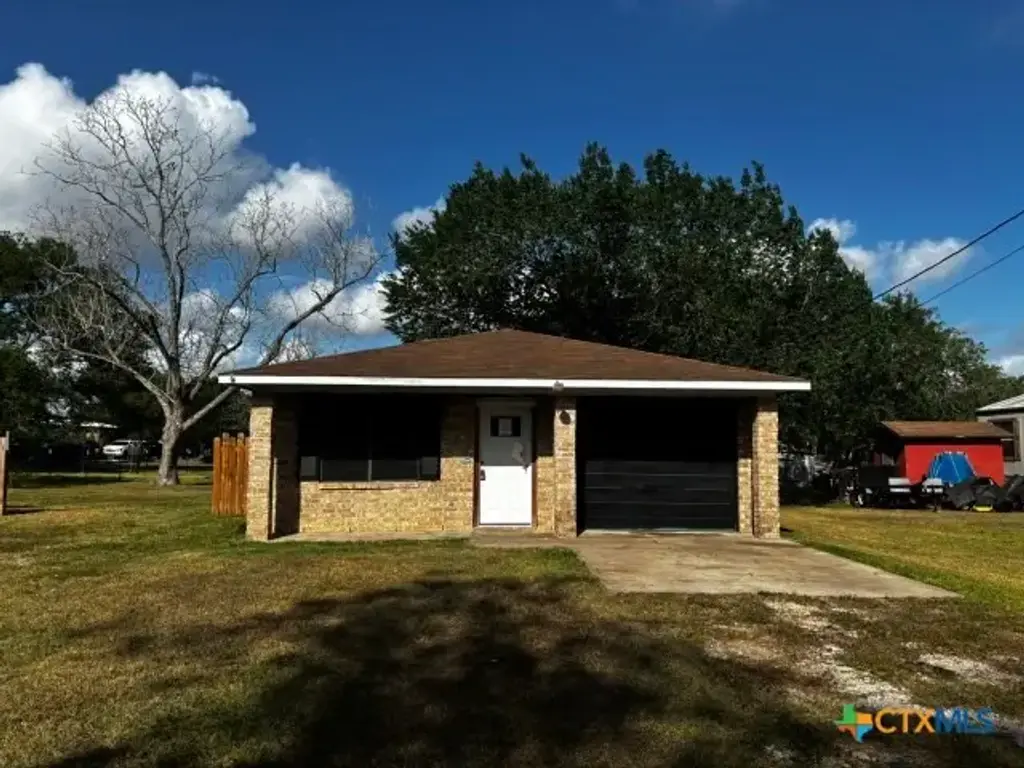 122 Rosa Street, Edna