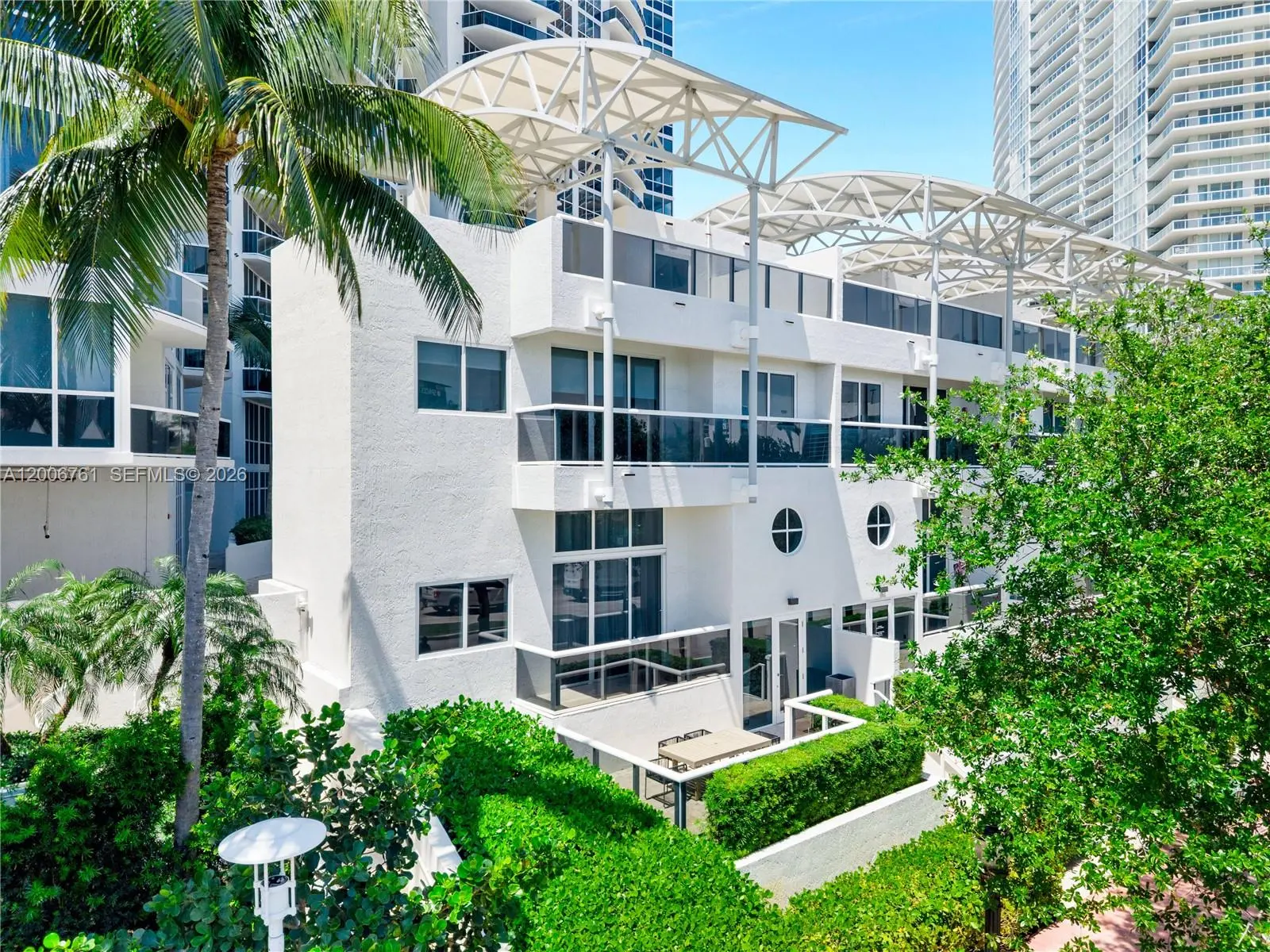 2 of 32 - 400 Alton Road #th-1a, Miami Beach, FL