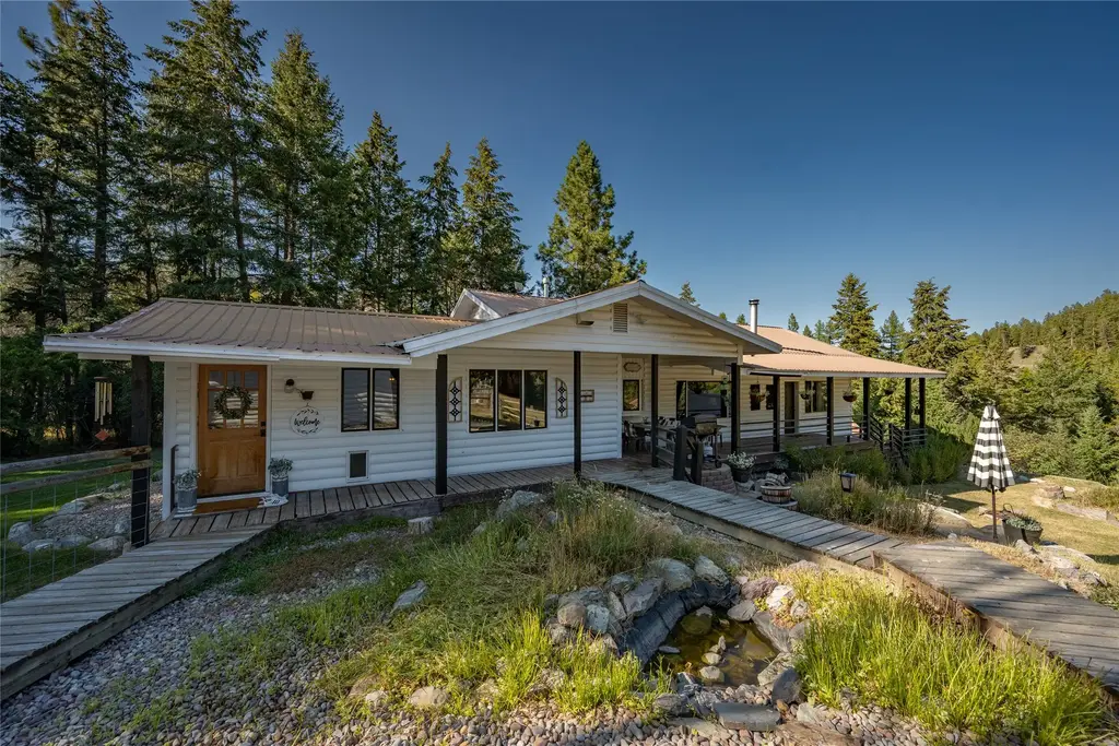 1115 Rogers Lake Road, Kila