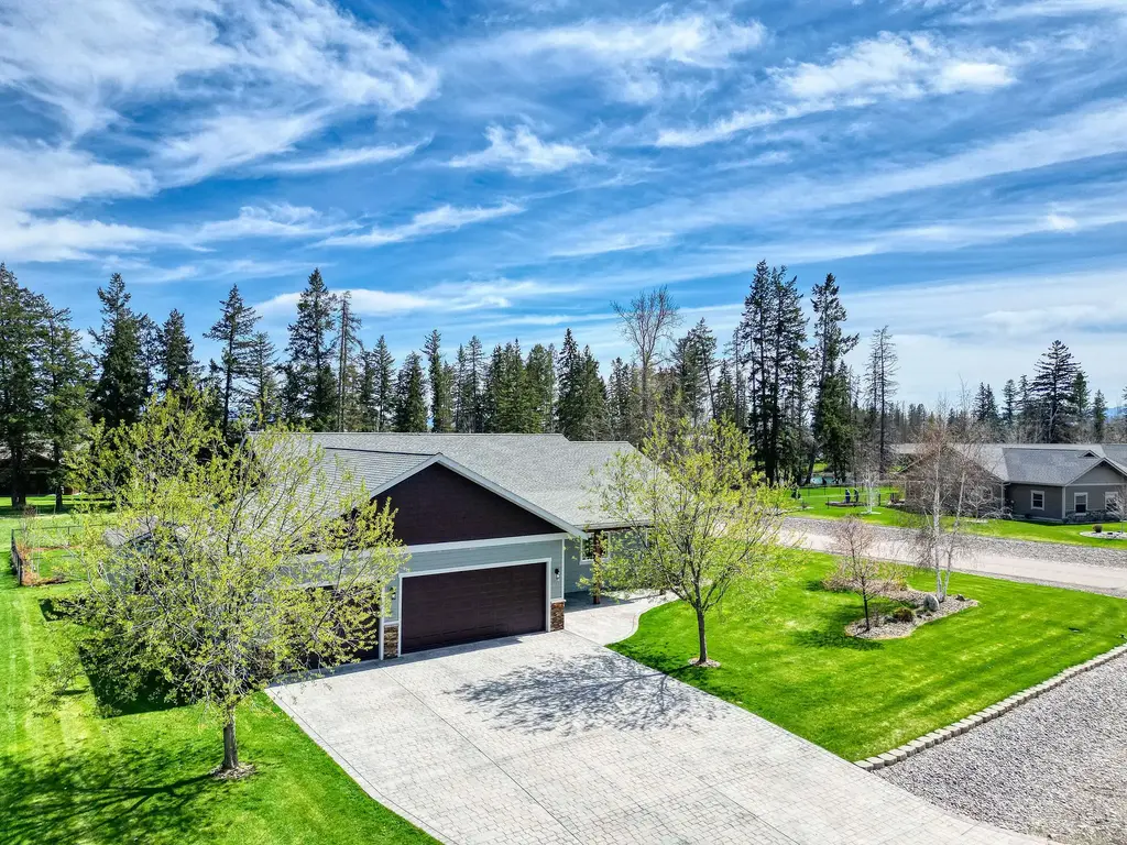 367 Soaring Pines Trail, Kalispell