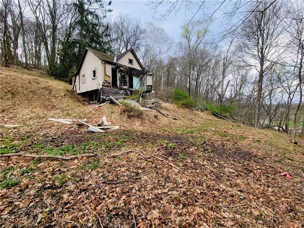 3867 Leslie Avenue , Hampton
