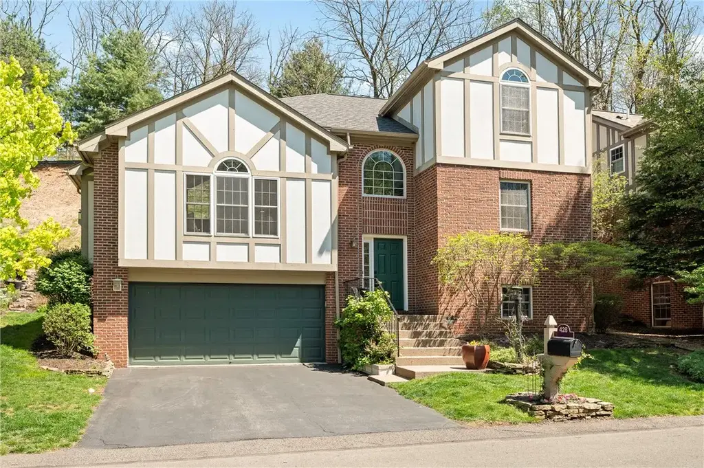 428 Rockledge Drive , Aleppo