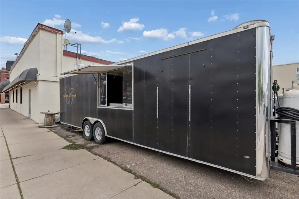 302 S Main Street, Kalispell