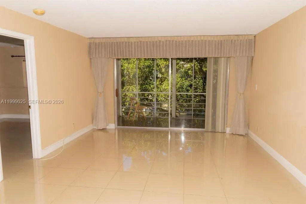 4 of 18 - 8842 W Mcnab Road, Tamarac, FL