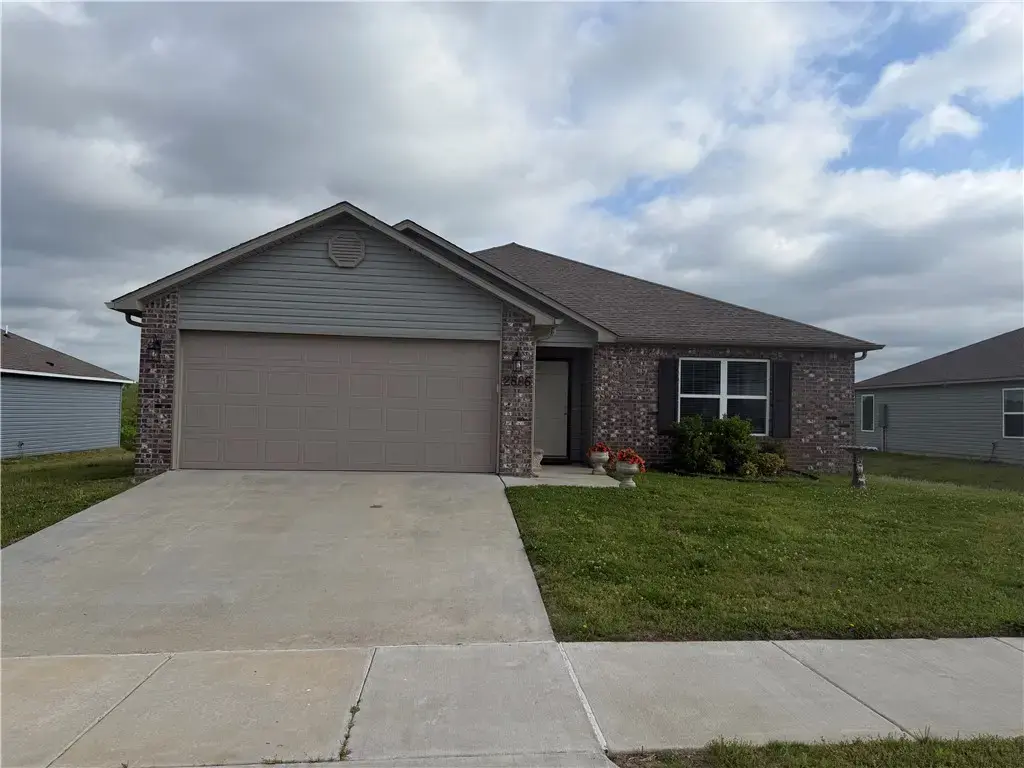 2886 Azurite Street, Fayetteville