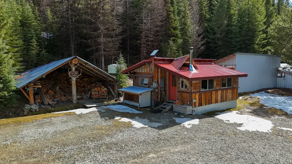 3630 Logan Creek Road, Whitefish