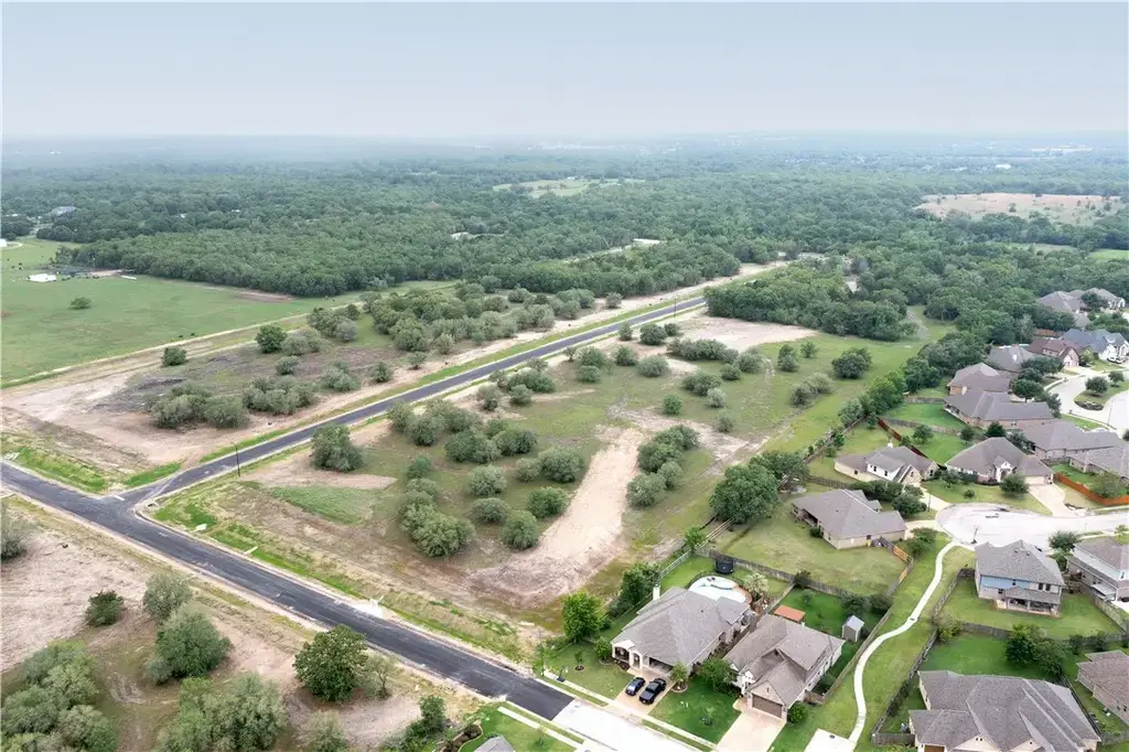 4200 Smalls Creek Road, College Station