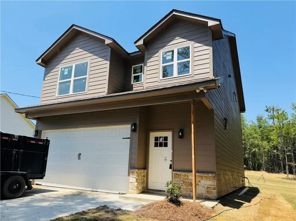 446 Lee Rd 454, Phenix City