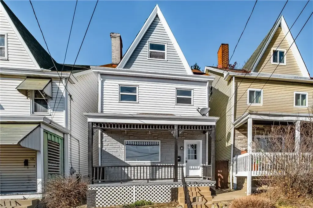 107 John Street , Mt Oliver