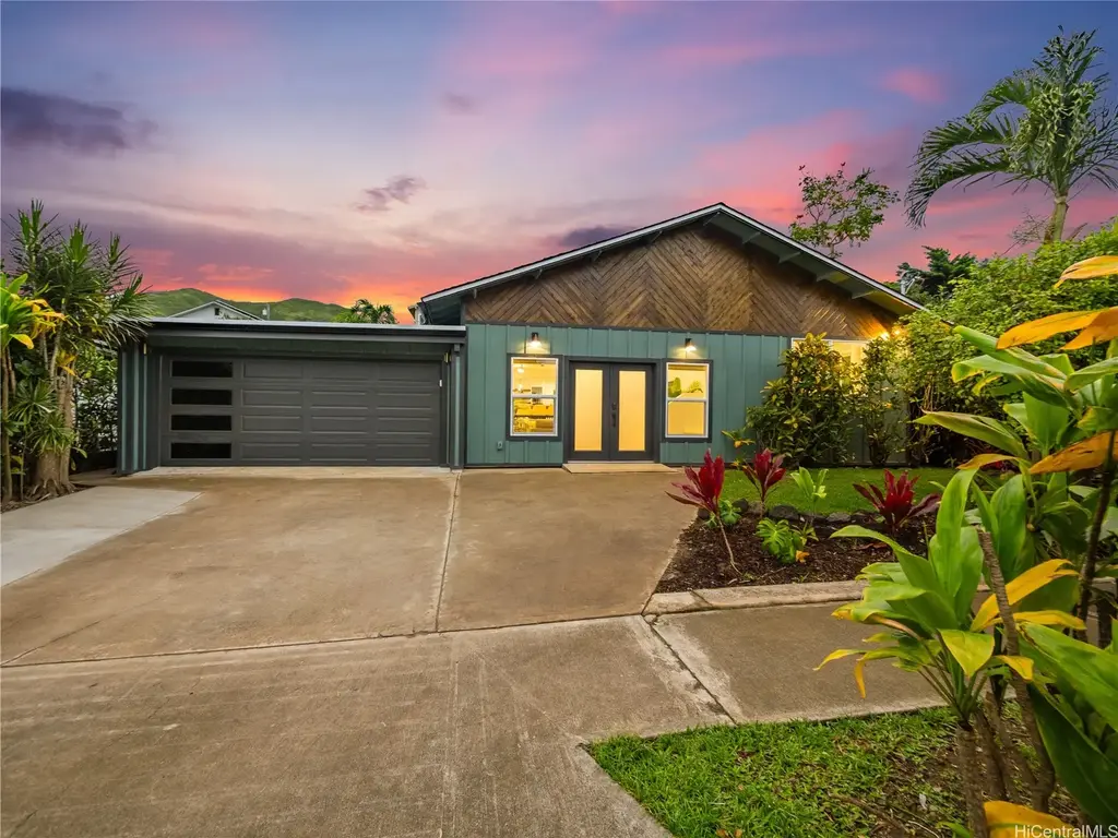 1232 Hele Street, Kailua