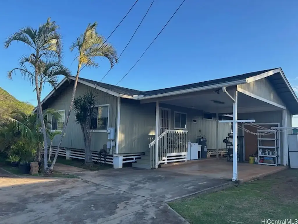 89-321 Mano Avenue, Waianae