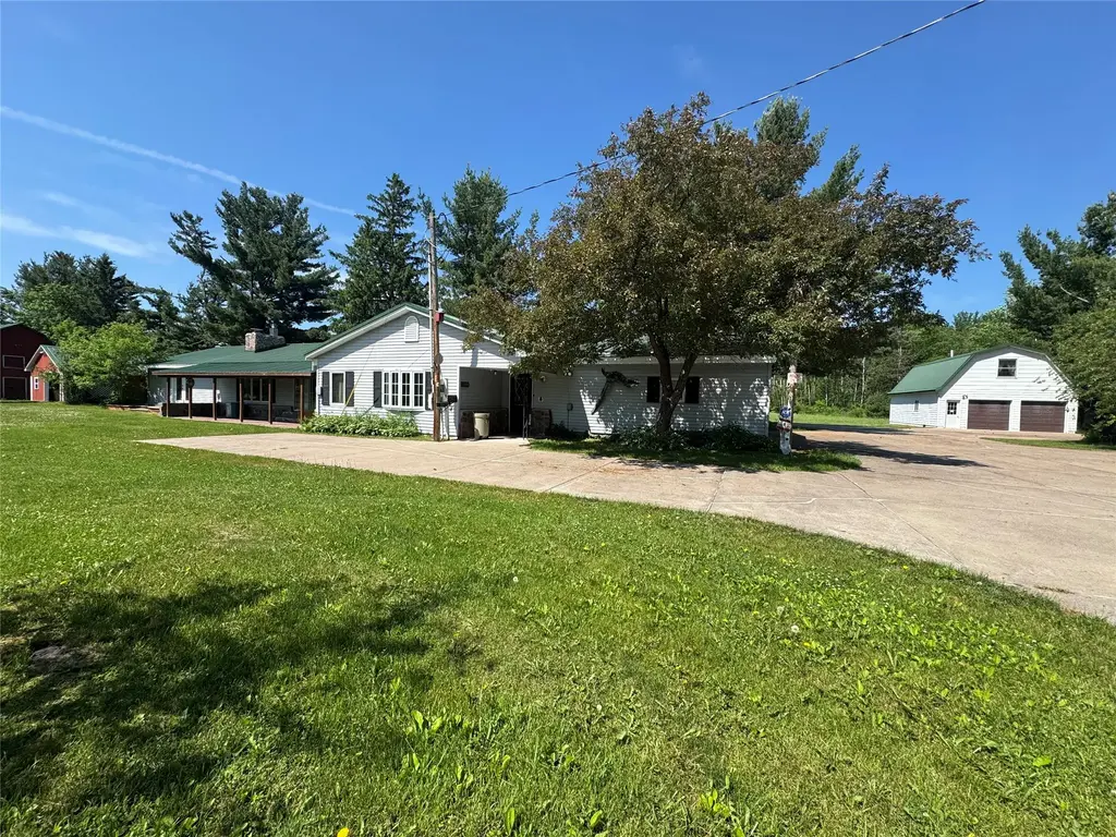 10995 W Place Street, Exeland
