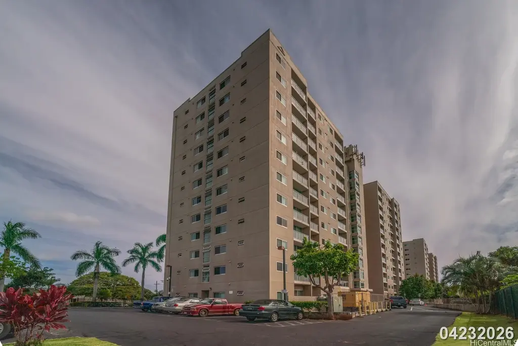 94-302 Paiwa Street # 701, Waipahu