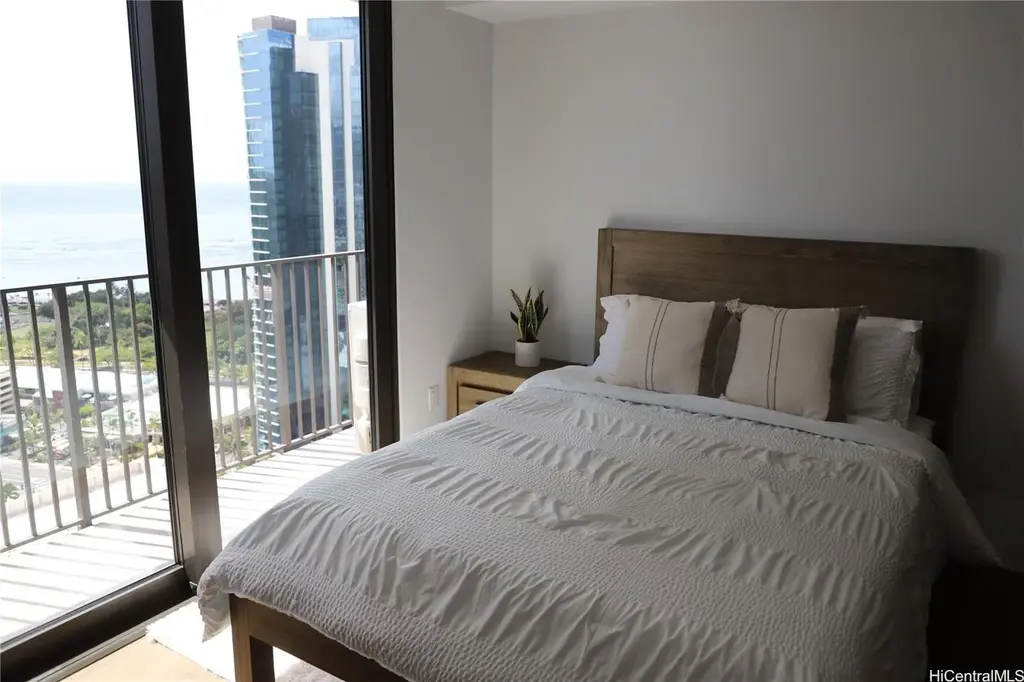 (unit #3006) 987 Queen Street, Honolulu