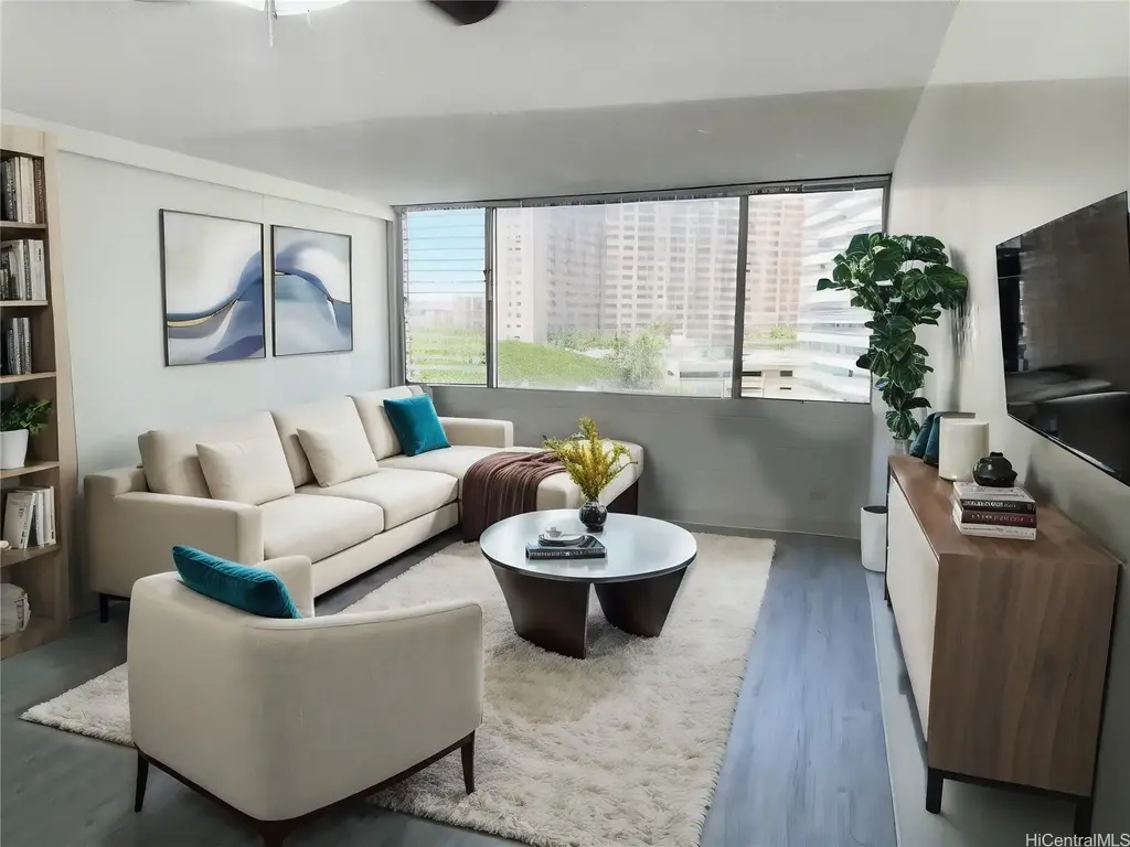 1121 Ala Napunani Street # 501, Honolulu
