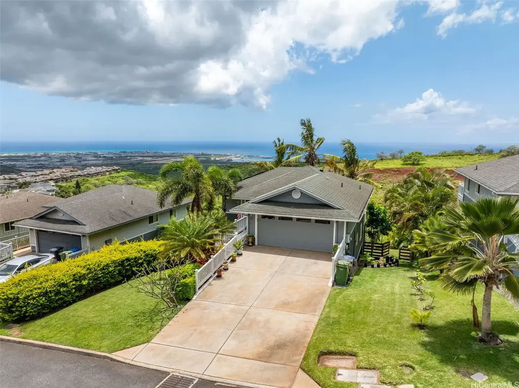 92-7049 Elele Street # 96, Kapolei