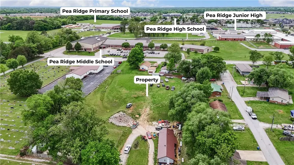 1401 & 1405 Dodge, 567 Greene Street, Pea Ridge