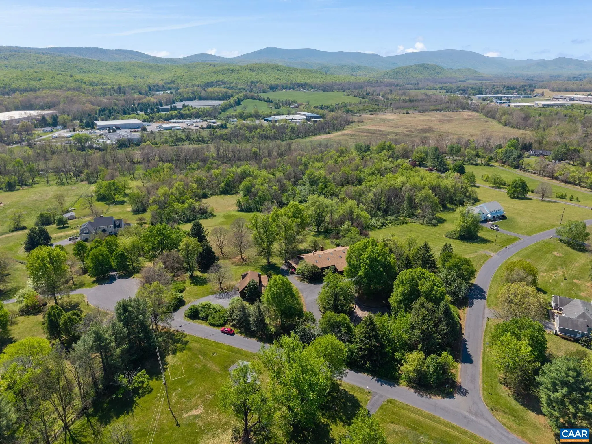 18 Providence Ln, Waynesboro