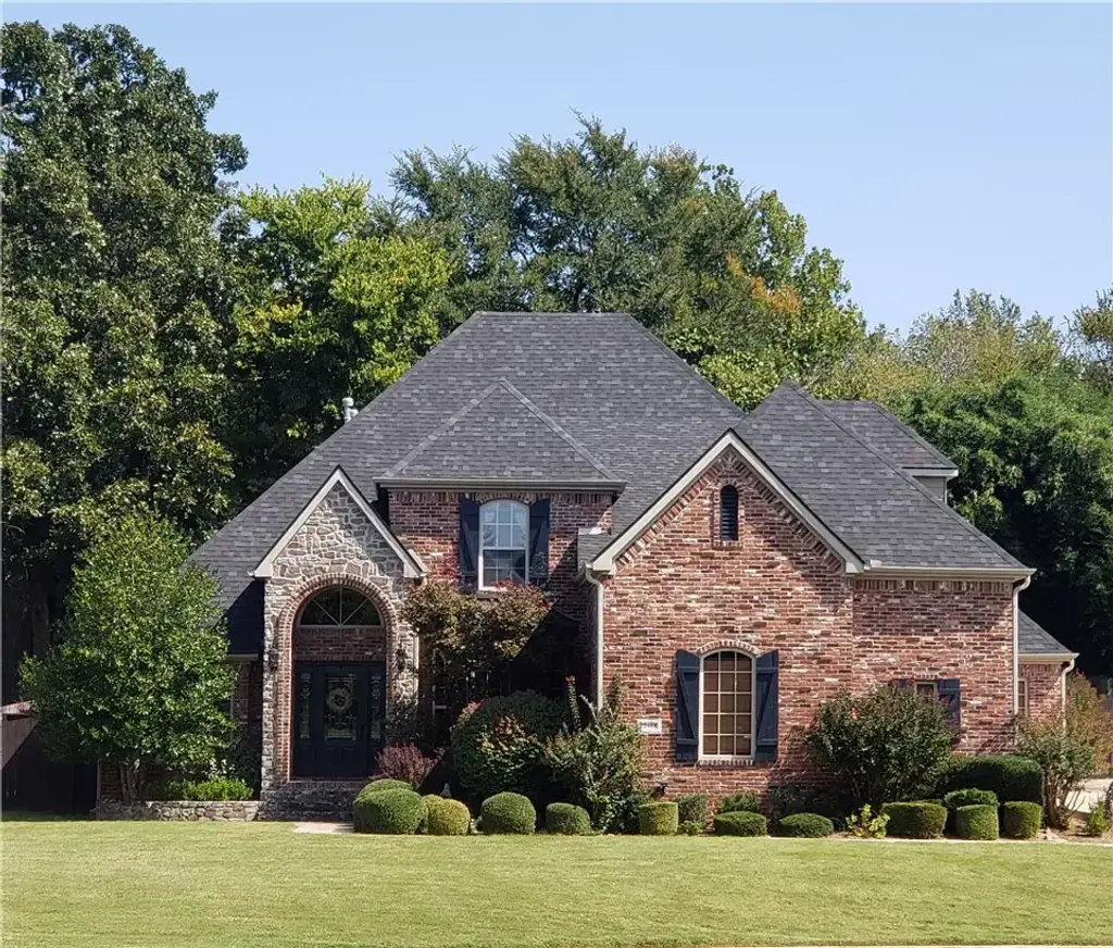 2468 Covington Park Boulevard, Fayetteville