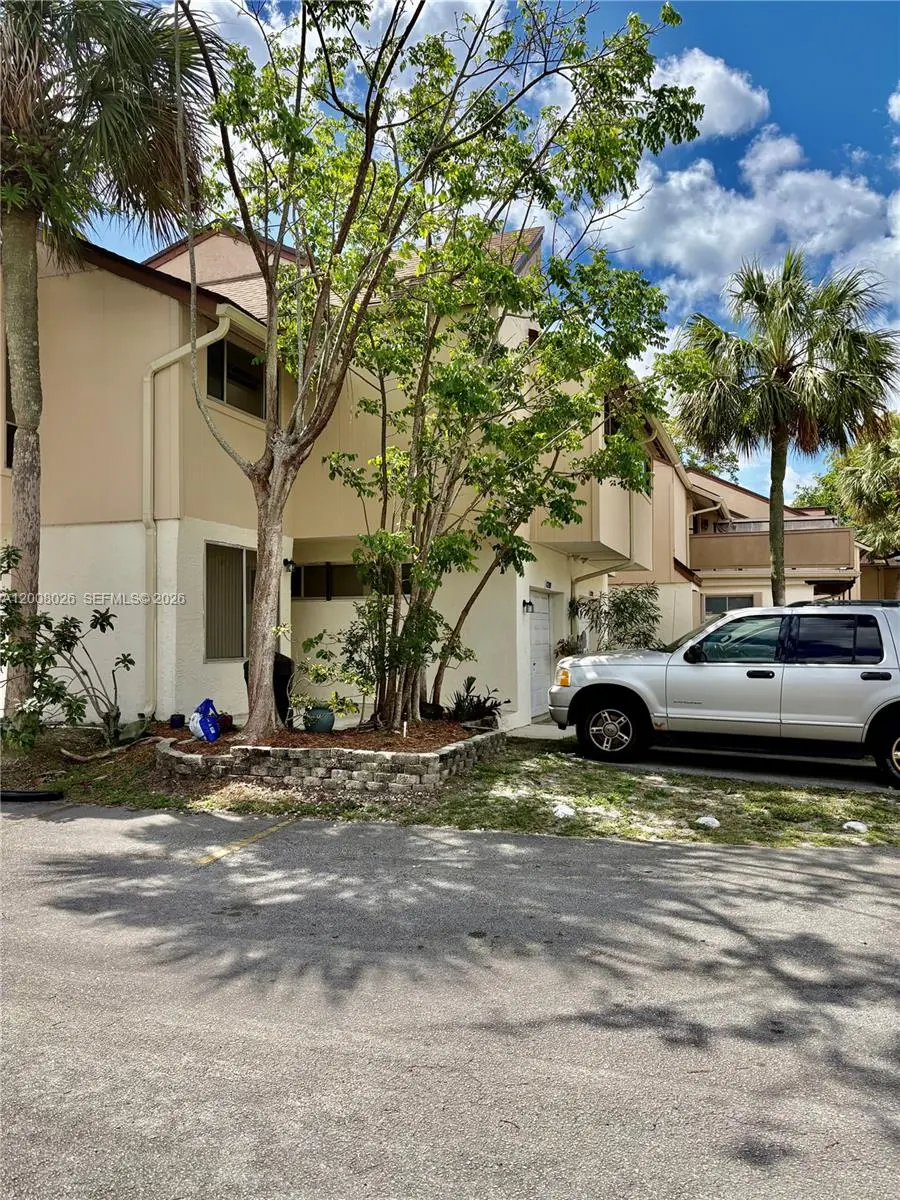 4 of 35 - 8208 Nw 9th Court #1, Plantation, FL