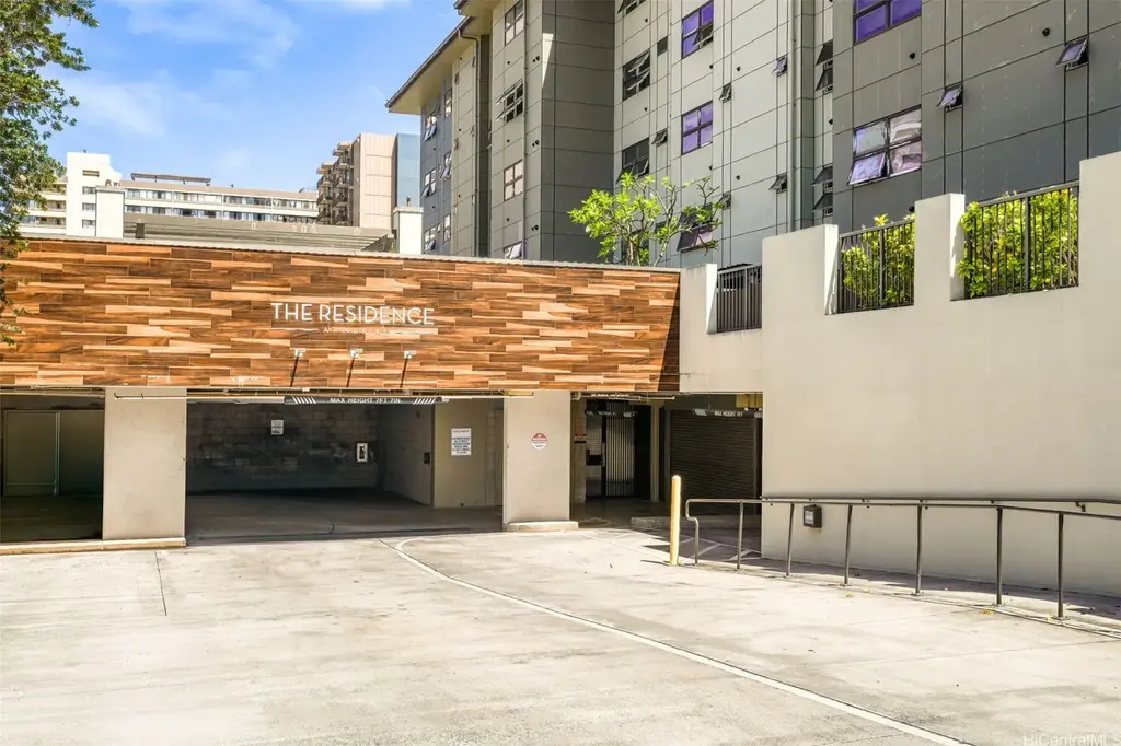1310 Pensacola Street # 307, Honolulu