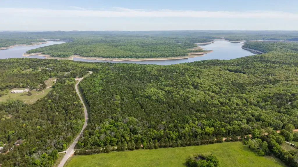 Tract 2 Horseshoe Bend Road, Lead Hill