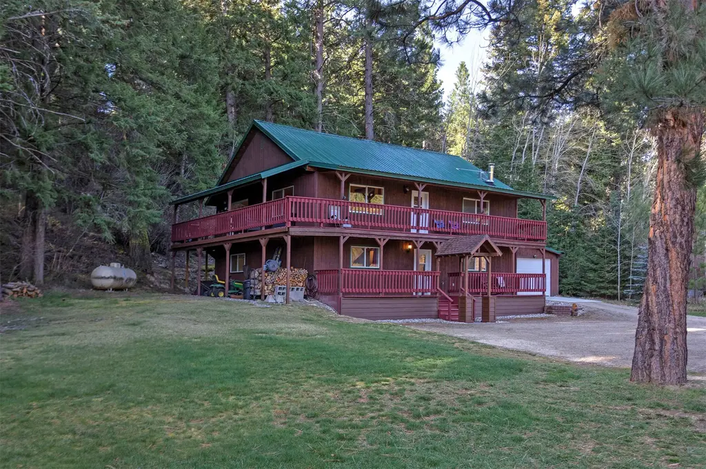 499 Bunkhouse Road, Darby