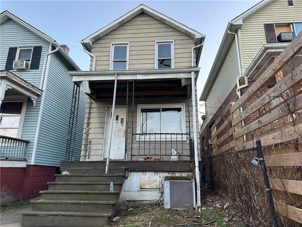 448 Wisconsin Street , Monongahela